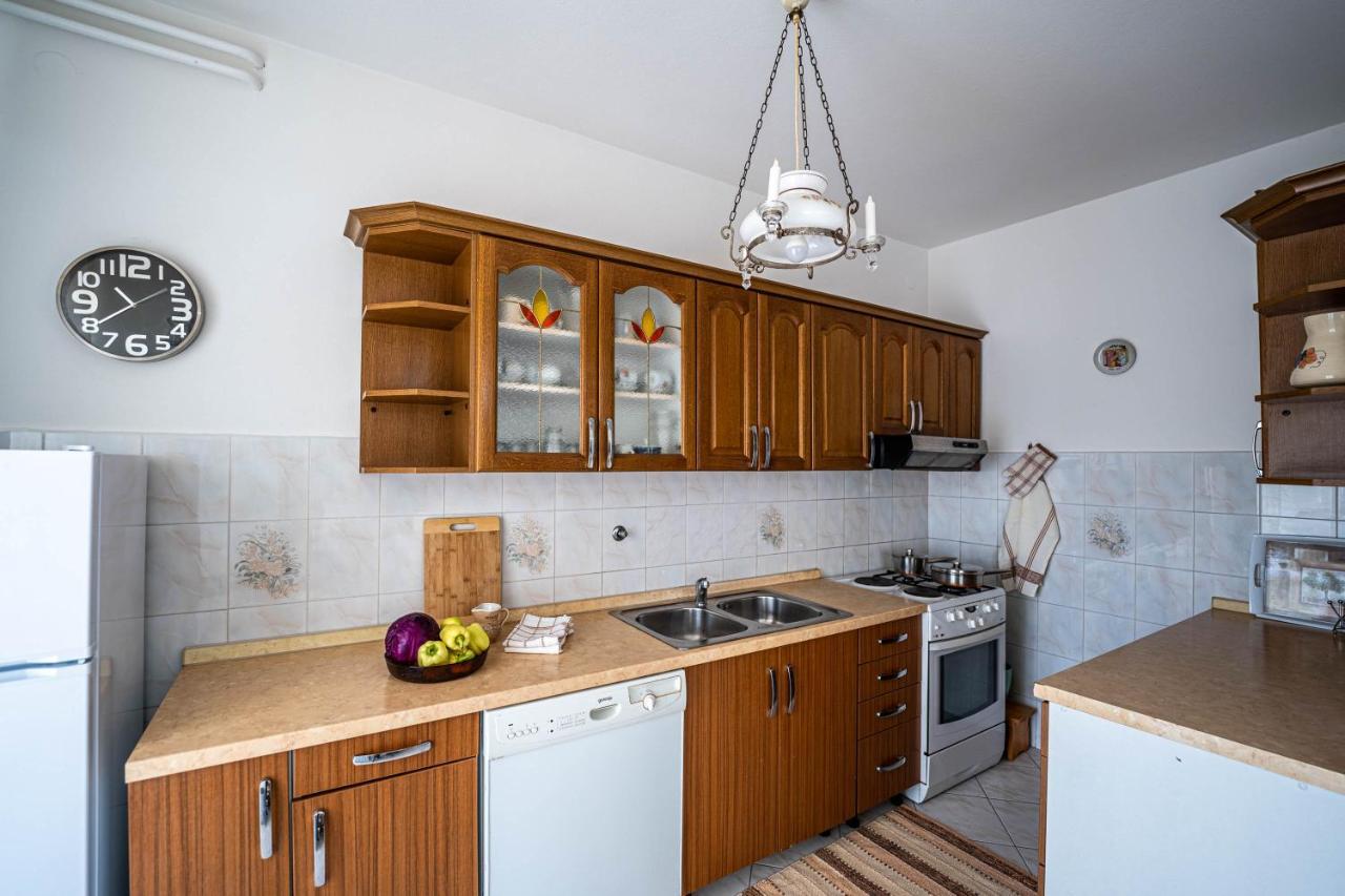 Appartamento Apartman Ana Pola Esterno foto
